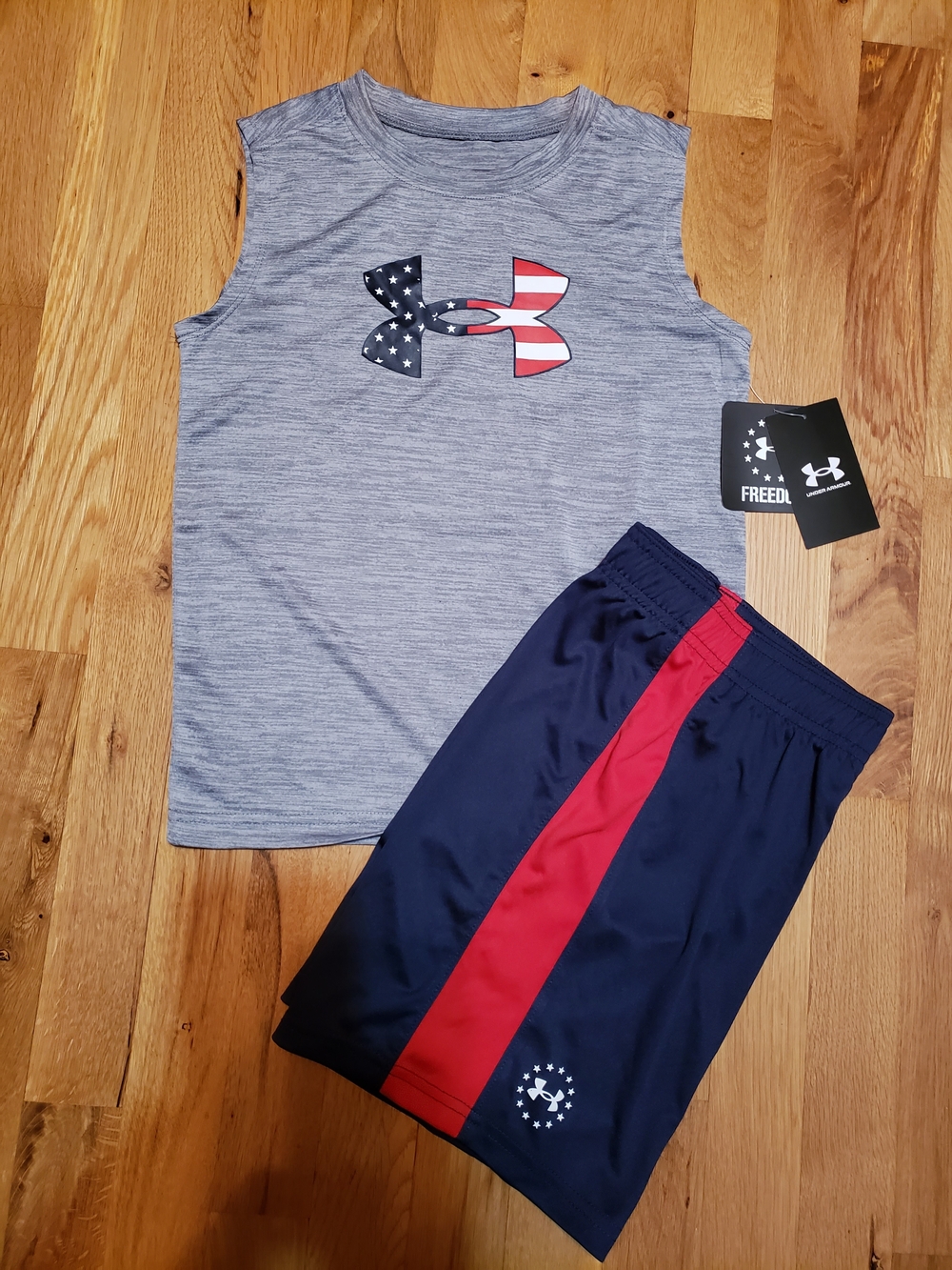 Under Armour USA Flag Logo Gray Sleeveless Top & Navy Shorts